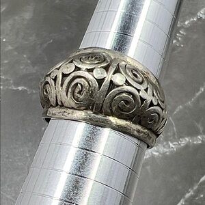 925 Sterling Silver Domed Medieval Style Ring
